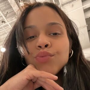 Meet your Posher, Nashali